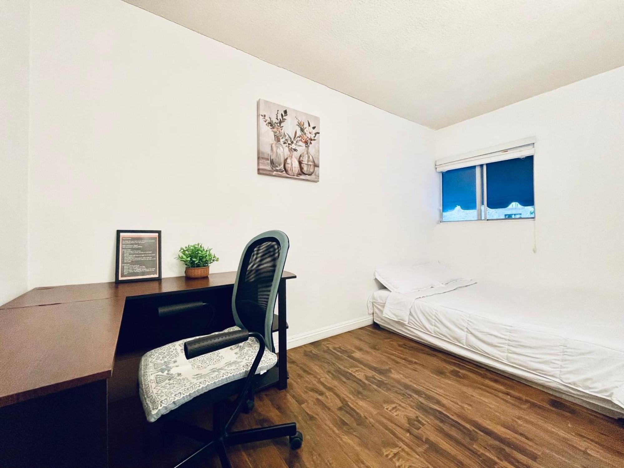 Coastal Comfort Homestay In Santa Monica Los Angeles Exterior photo